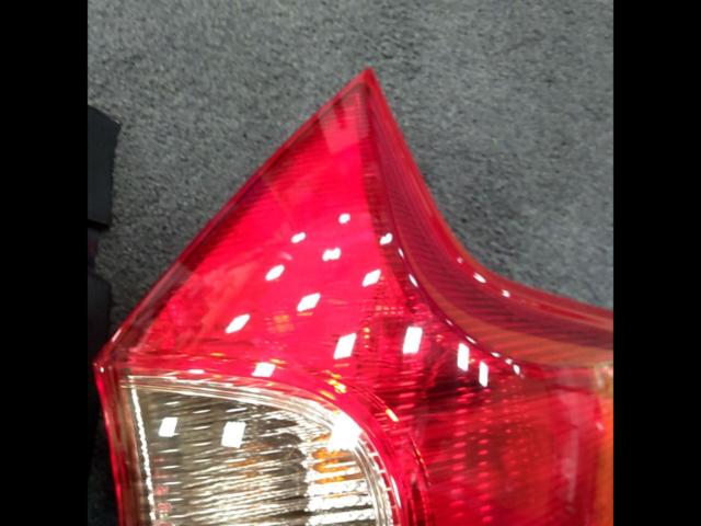 NISSAN
Notes / E12
Previous period
Genuine tail lens
Right and left