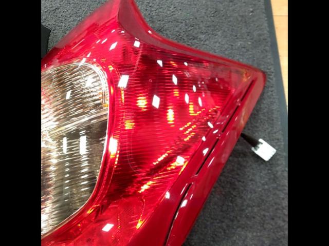 NISSAN
Notes / E12
Previous period
Genuine tail lens
Right and left