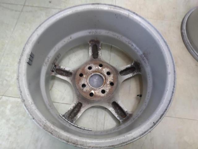 Infinite
N96RG
5-spoke wheel