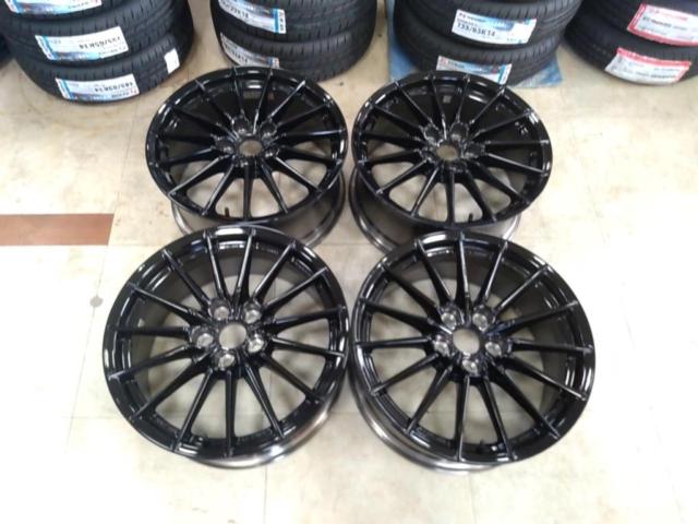 Toyota
Genuine GR Yaris/RZ grade parts
ENKEI made wheel
