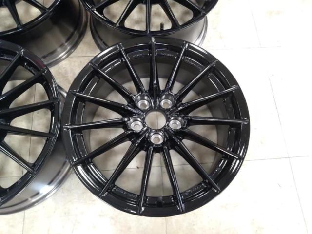 Toyota
Genuine GR Yaris/RZ grade parts
ENKEI made wheel