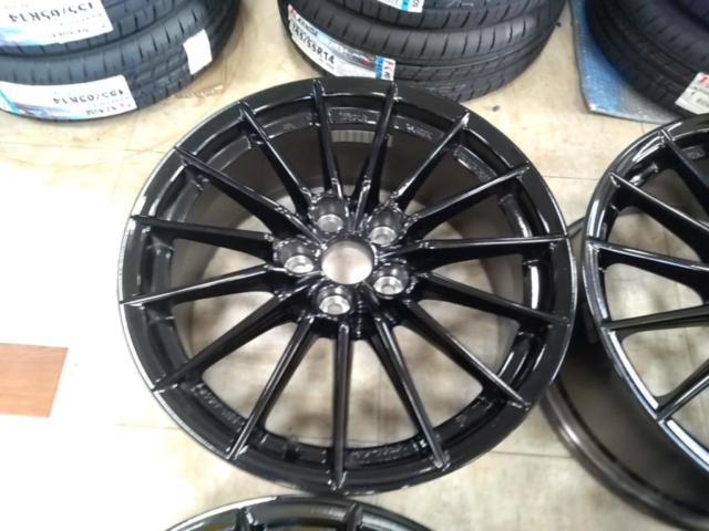Toyota
Genuine GR Yaris/RZ grade parts
ENKEI made wheel