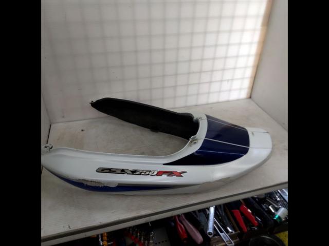 Wakeari
SUZUKI
Genuine tail cowl for GSX250FX