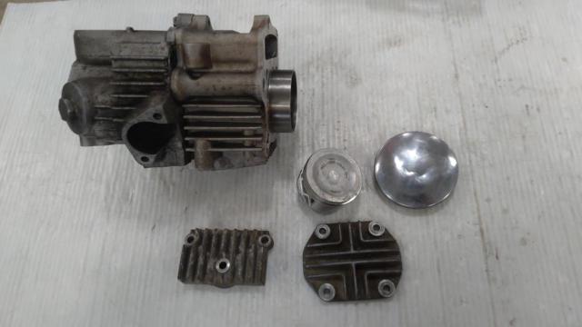 *Crack in cam cover* HONDA genuine 50cc cylinder head + SP
TAKEGAWA
Cylinder set Φ50 (81cc)