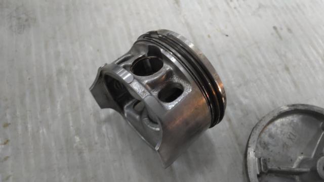 *Crack in cam cover* HONDA genuine 50cc cylinder head + SP
TAKEGAWA
Cylinder set Φ50 (81cc)