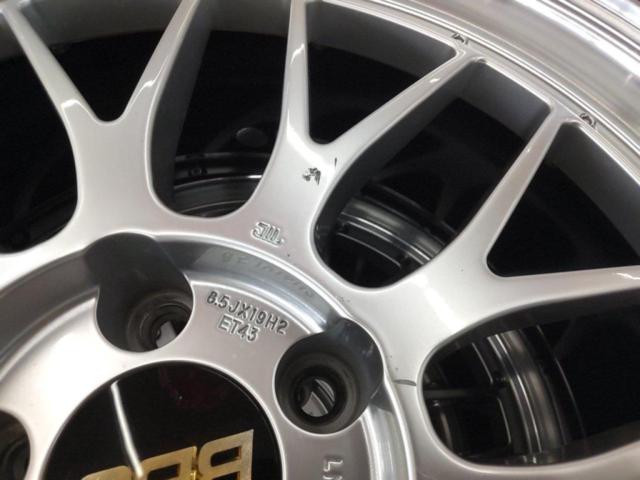 BBS
LM 220
+
MICHELIN
PILOTSPORT
4S
