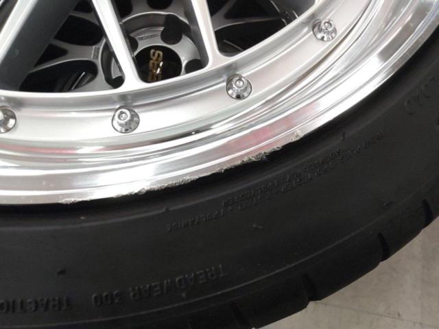 BBS
LM 220
+
MICHELIN
PILOTSPORT
4S