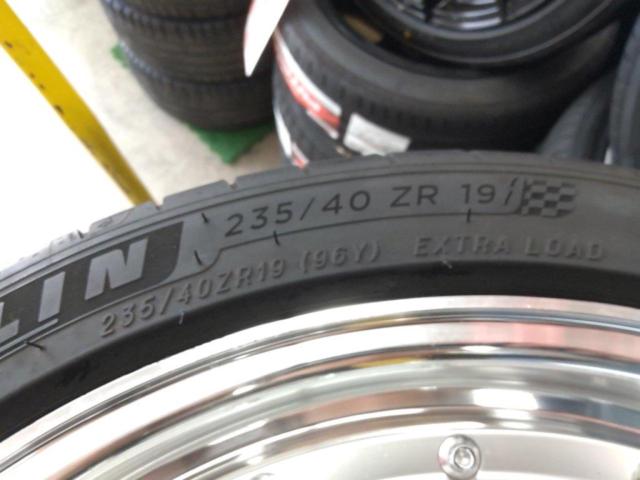 BBS
LM 220
+
MICHELIN
PILOTSPORT
4S
