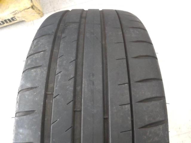 BBS
LM 220
+
MICHELIN
PILOTSPORT
4S