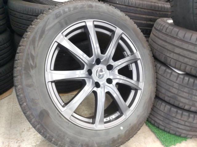 BRIDGESTONE
HANNA+BRIDGESTONE
BLIZZAK
VRX2