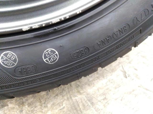 RAYS with unused tires
VOLK
RACING
TE37
SONIC
CLUB
RACER
+
KENDA
KR 20