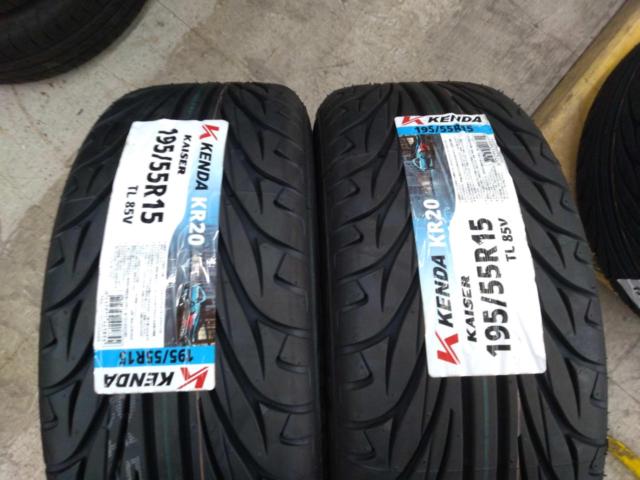 RAYS with unused tires
VOLK
RACING
TE37
SONIC
CLUB
RACER
+
KENDA
KR 20