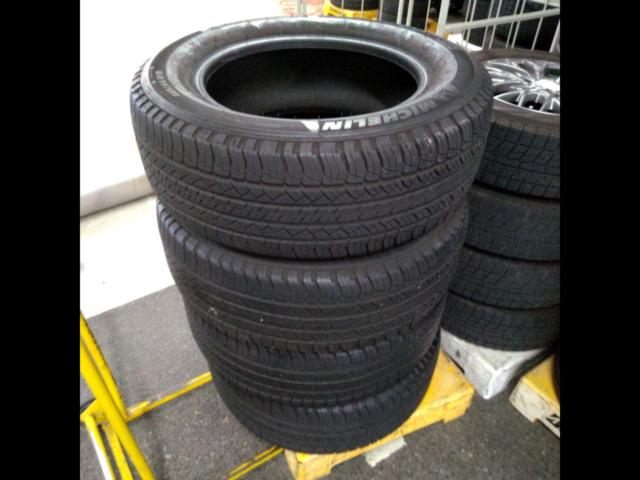 [Four] only tire MICHELIN
LATITUDE
TOUR
HP