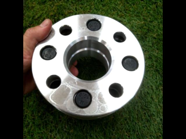 Unknown Manufacturer
Wide tread spacer / Waitore
M12 × P1.5
100-4H
25 mm