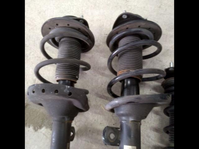 SUBARU
Legacy B4 / BN9
Genuine suspension kit + RS-R
Ti2000