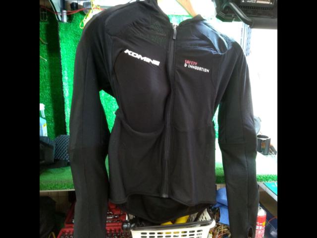 KOMINE
SK-693
CE
Armored top innerwear
L