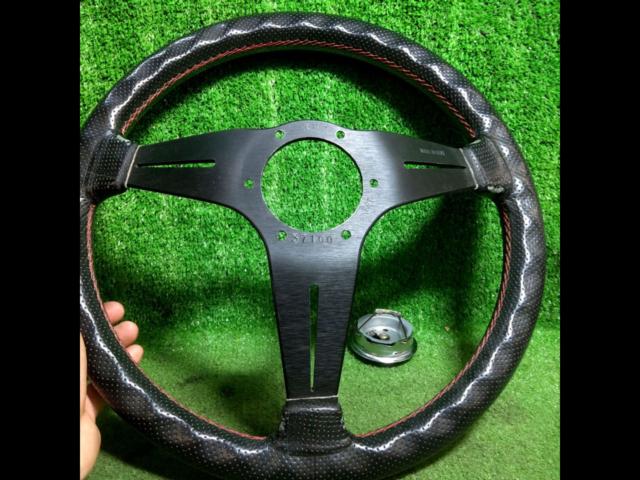 NARDI
CLASSIC
Punching Leather
Steering
35Φ