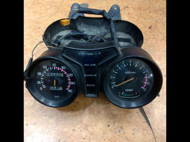 YAMAHA
RZ250 / 350
Genuine meter
160km