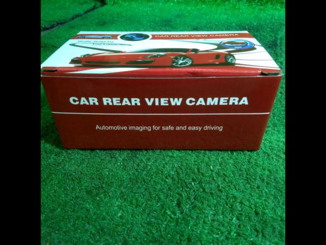 Unknown Manufacturer
Backup camera (rearview camera)