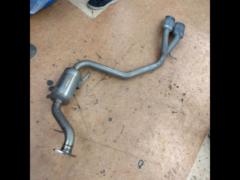 GANADOR
PAISON
SUS
Right double muffler
Series 90
Noah / Voxy]