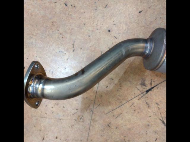 GANADOR
PAISON
SUS
Right double muffler
Series 90
Noah / Voxy]