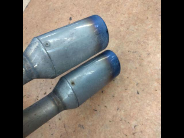 GANADOR
PAISON
SUS
Right double muffler
Series 90
Noah / Voxy]