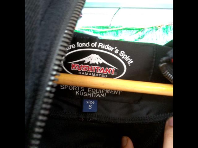 KUSHITANIxYOSHIMURA
REBRO
HOODIE
K-1976Y
Size: S