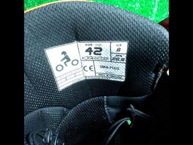 Size: 26.5
Alpinestars
SMX
PLUS
v2
BOOT
