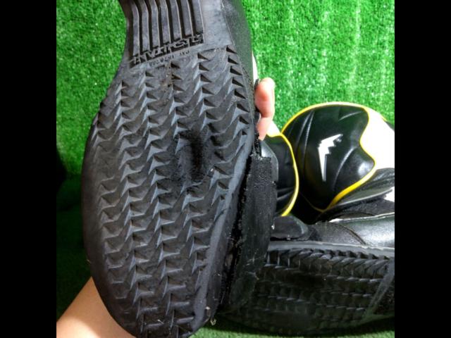 KUSHITANI
GPW boots
K-4539
Racing boots