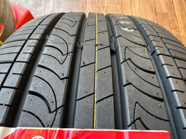 5WORK Seeker GX  + ROADSTONE ROADSTONE CP672