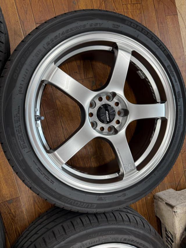 RAYS
GRAM
LIGHTS
T57-RC+ROADSTONE
EUROVIS
Sport04