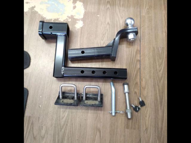 GlobalTight/CURT hitch receiver
Every Wagon / DA 17 W