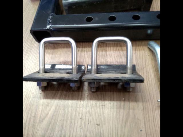 GlobalTight/CURT hitch receiver
Every Wagon / DA 17 W