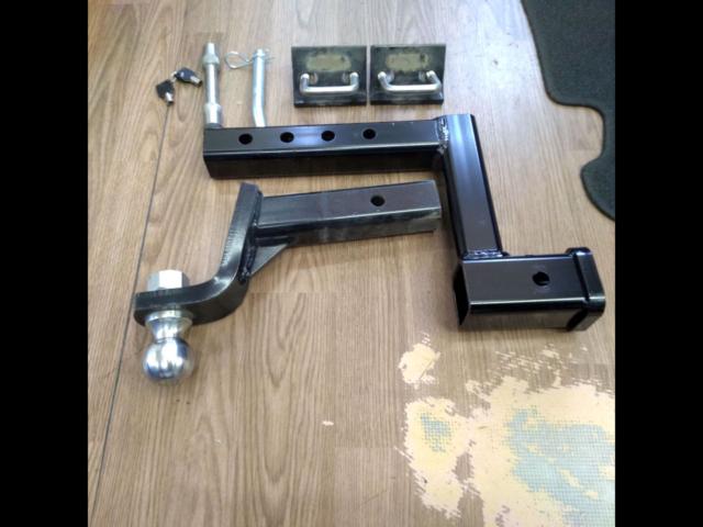 GlobalTight/CURT hitch receiver
Every Wagon / DA 17 W