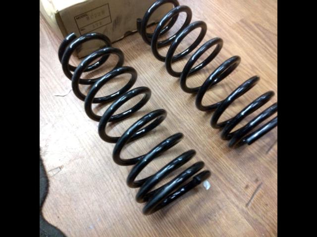 Unknown Manufacturer
Down suspension