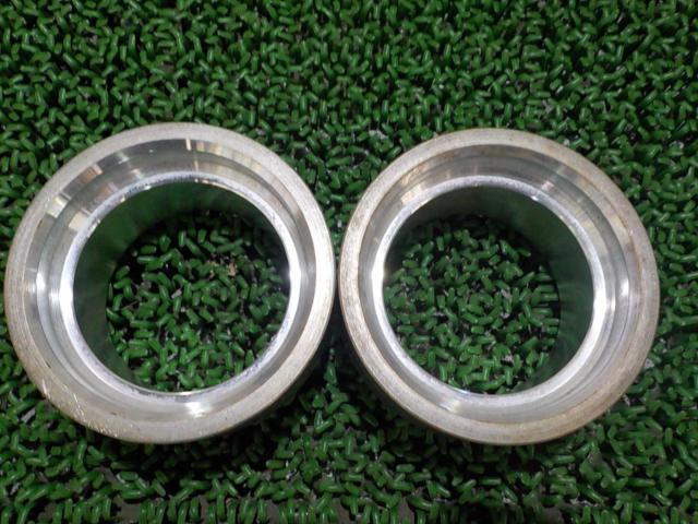 Unknown Manufacturer
Wide tread spacer