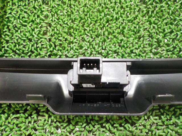 SUZUKI
Genuine audio panel
Every Wagon / DA 17 W