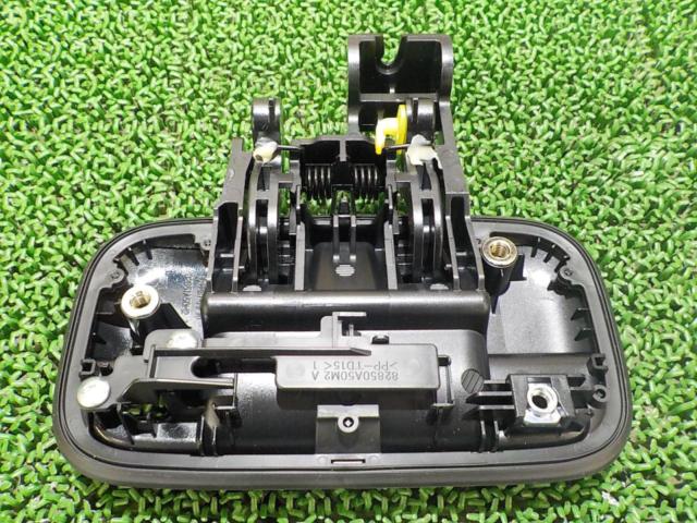 SUZUKI
Genuine back door handle
Every Wagon / DA 17 W