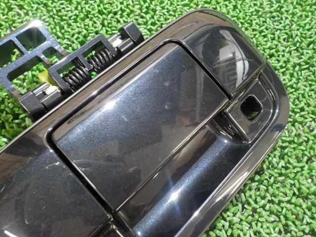 SUZUKI
Genuine back door handle
Every Wagon / DA 17 W