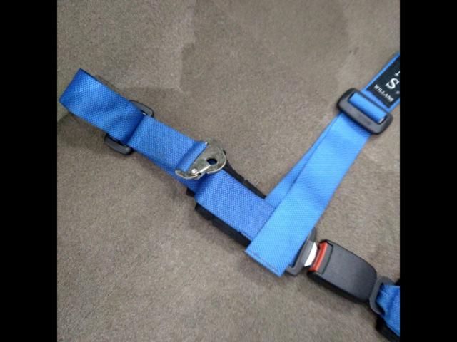 WILLANS
4-point seat belt
