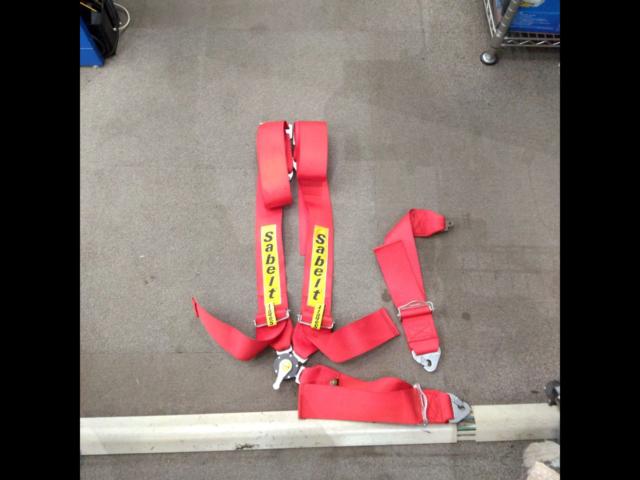 sabelt
Turnbuckle four-point seat belt