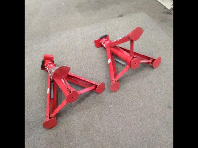 Unknown Manufacturer
2t
Foldable jack stand
Two legs set