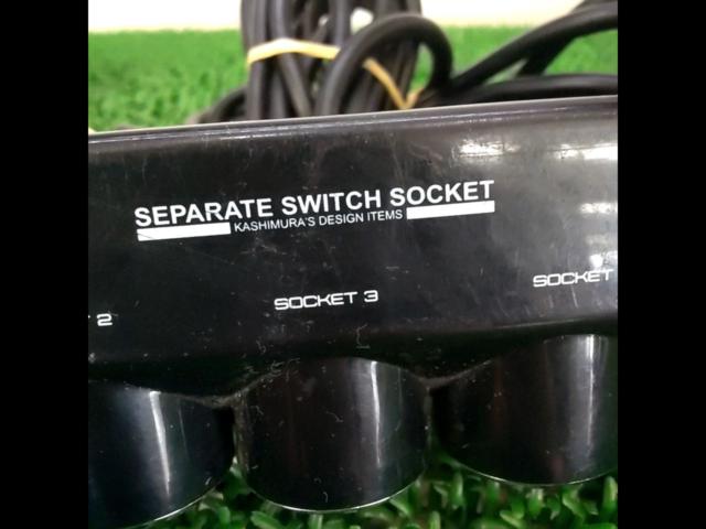 KASHIMURA
5-cigarette socket with switch