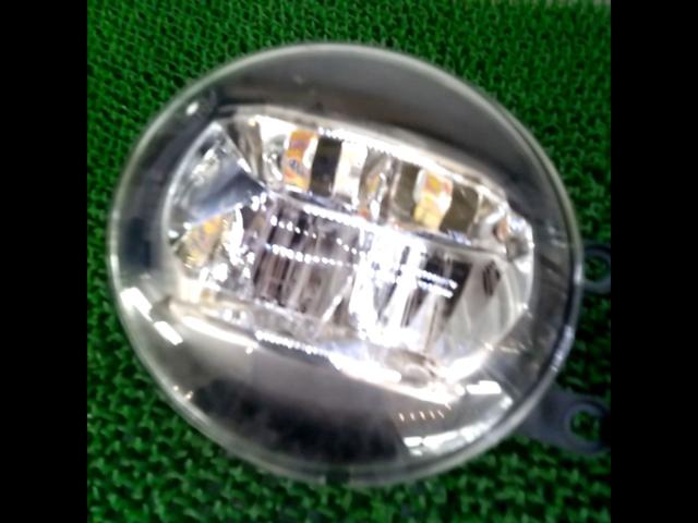 Toyota
30 series
Alphard / Vellfire
Genuine LED fog lamp