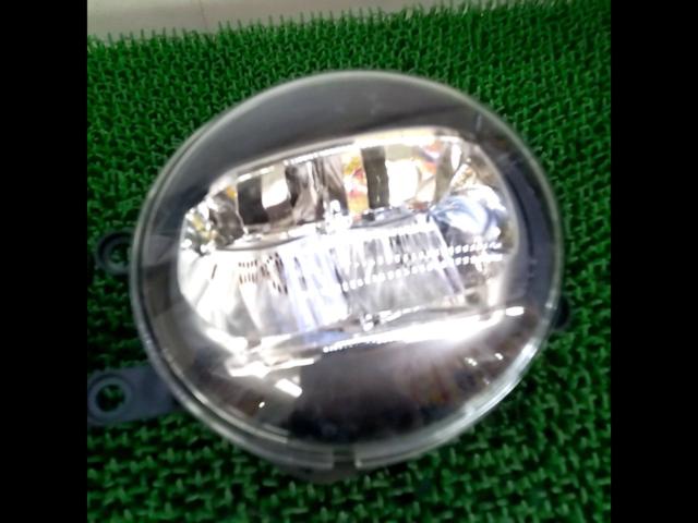Toyota
30 series
Alphard / Vellfire
Genuine LED fog lamp