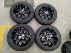 Under stairs
weds
TEAD
SH
+
DUNLOP
WINTERMAXX
WM02