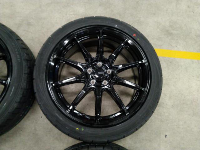 HOT with new sports tires
STUFF
G.speed
G-05
+ DUNLOP
DIREZZA
DZ102
215 / 45R17
87W