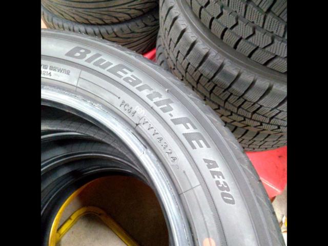 YOKOHAMA
BluEarth-FE
AE30