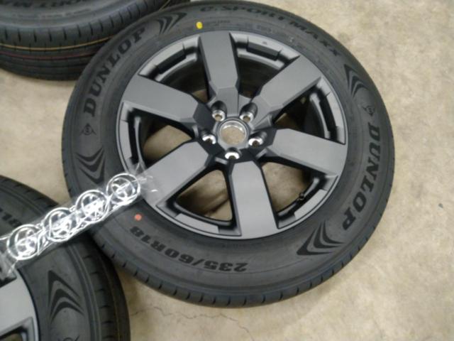 Toyota
60 system
RAV4
Adventure
Original wheel
+
DUNLOP
e.SPORT
MAXX