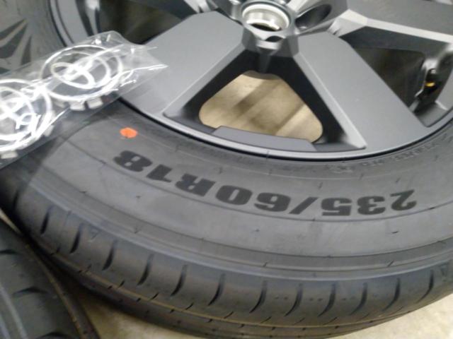 Toyota
60 system
RAV4
Adventure
Original wheel
+
DUNLOP
e.SPORT
MAXX